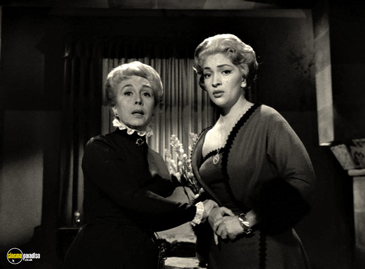 A still #29 from The Witch's Mirror (1962)