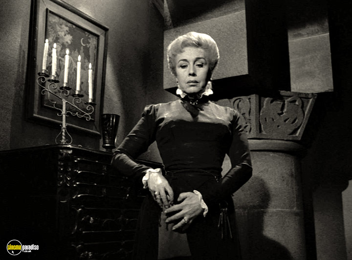 A still #28 from The Witch's Mirror (1962)