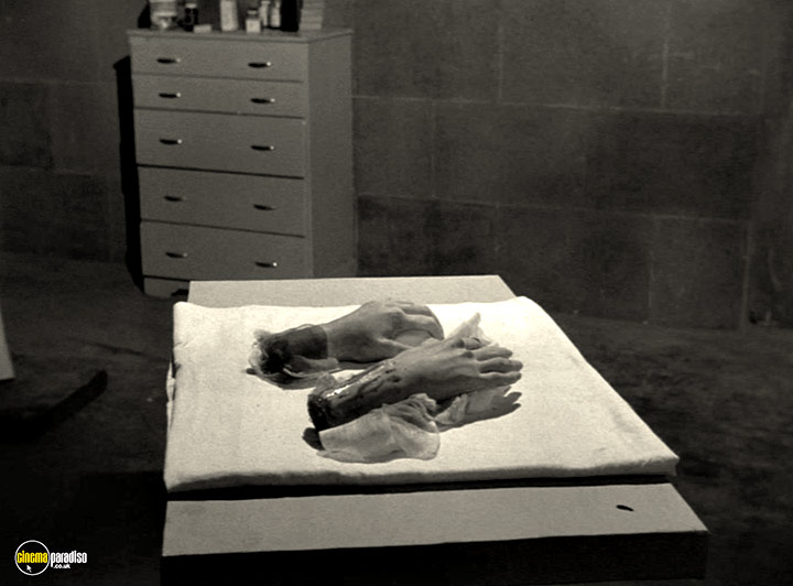 A still #18 from The Witch's Mirror (1962)