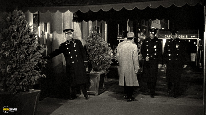 A still #40 from The Wrong Man (1956)