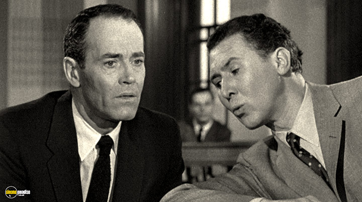 A still #20 from The Wrong Man (1956)