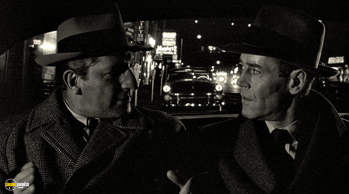 A still #8 from The Wrong Man (1956)