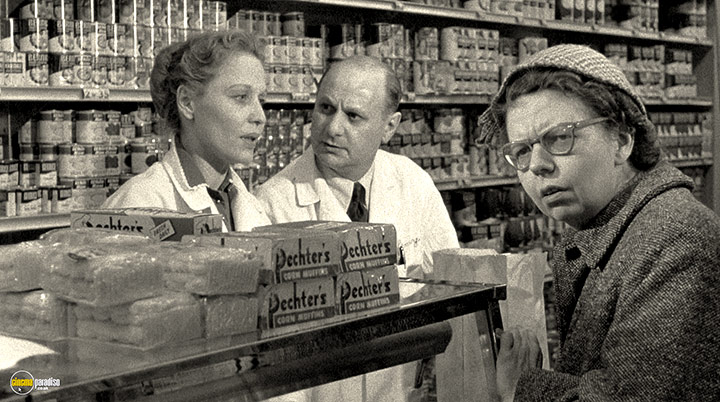 A still #6 from The Wrong Man (1956)