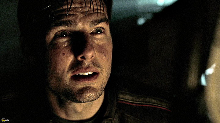 A still #52 from War of the Worlds (2005)