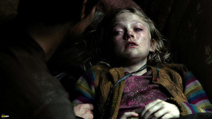 A still #51 from War of the Worlds (2005)