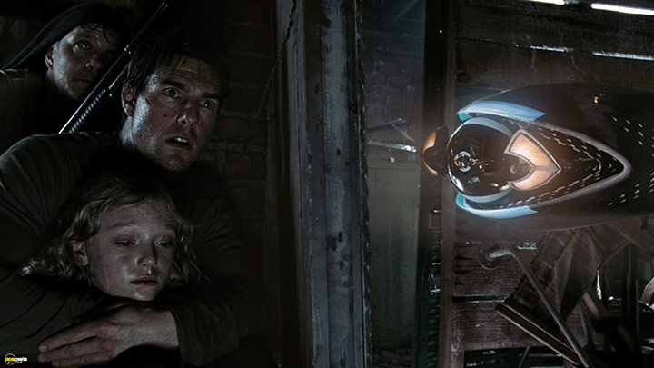 A still #46 from War of the Worlds (2005)
