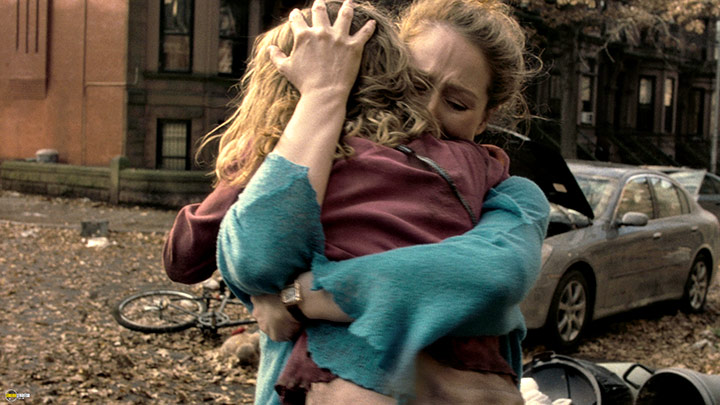 A still #34 from War of the Worlds (2005)