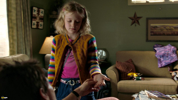 A still #32 from War of the Worlds (2005)