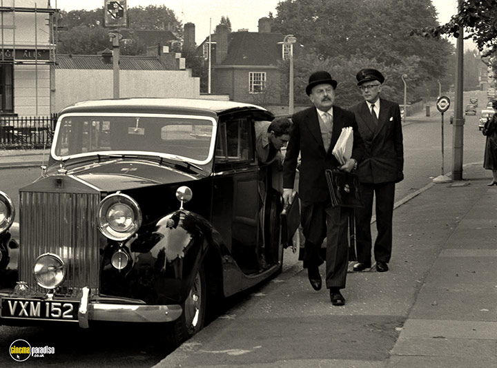 A still #12 from The Strange World of Gurney Slade: Series (1960)