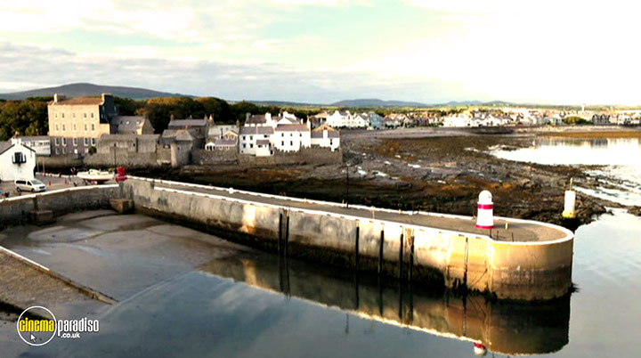 A still #4 from Great Coastal Railway Journeys: Series 2 (2023)