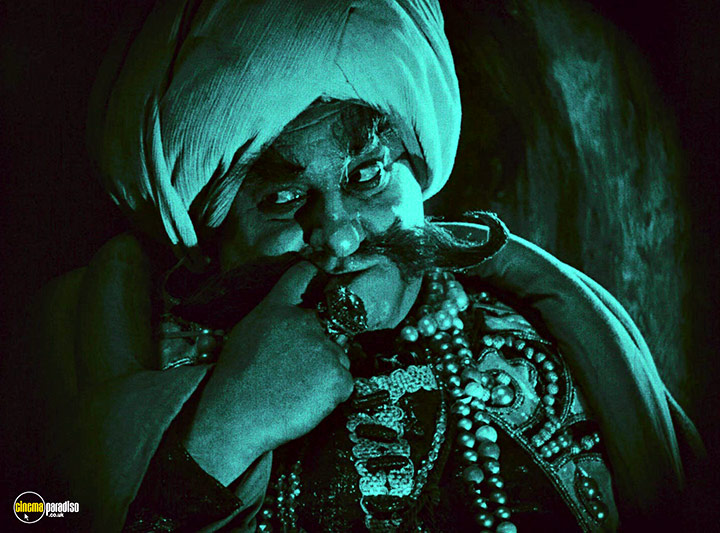A still #9 from Waxworks (1924)