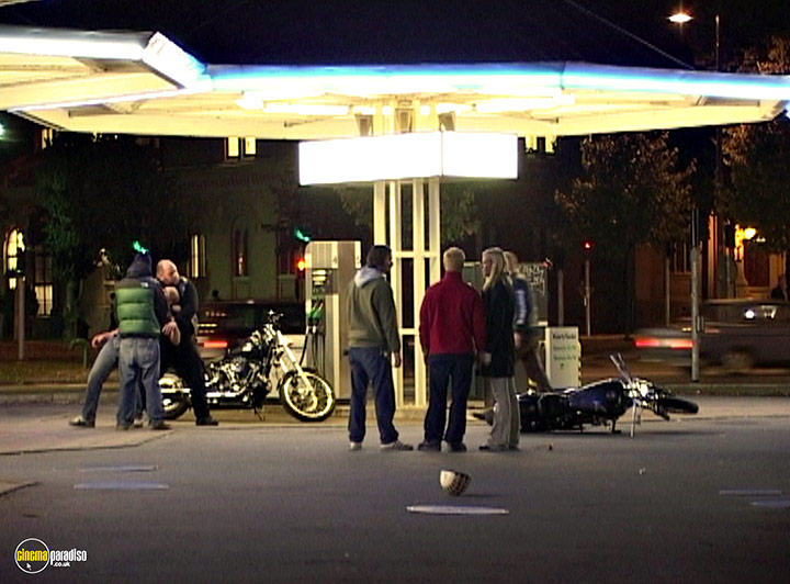 A still #33 from Gitarrmongot (2004)