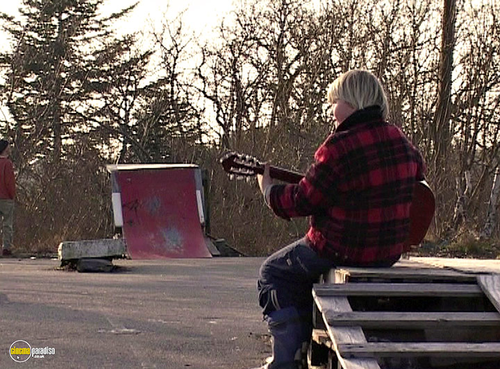 A still #29 from Gitarrmongot (2004)