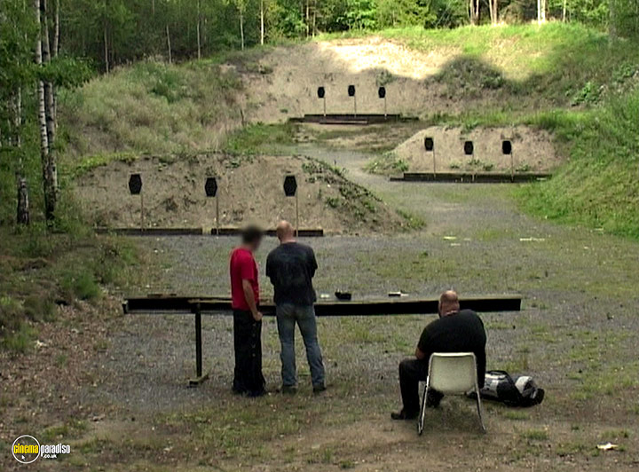 A still #27 from Gitarrmongot (2004)