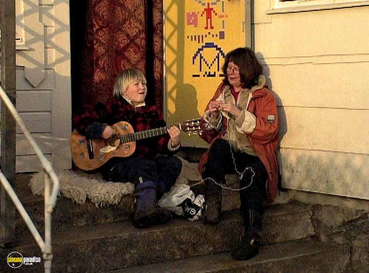 A still #24 from Gitarrmongot (2004)