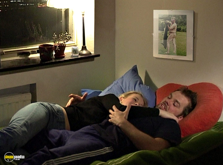 A still #5 from Gitarrmongot (2004)