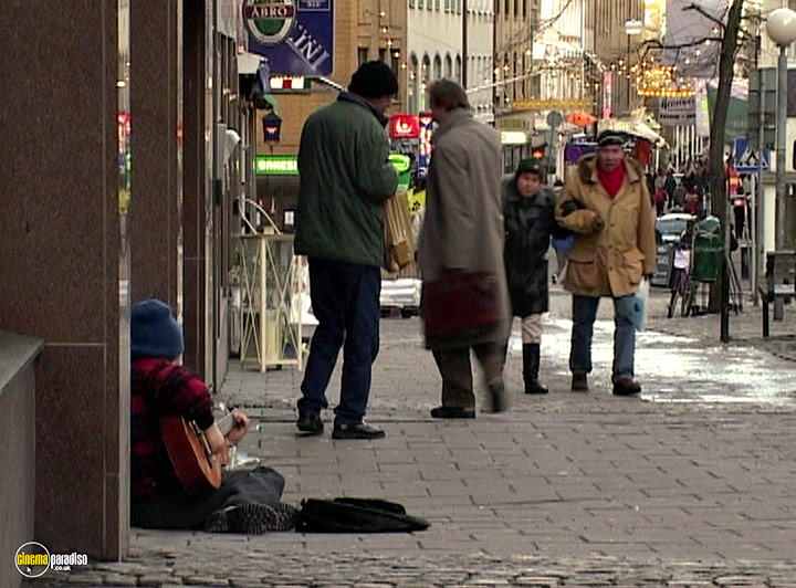 A still #3 from Gitarrmongot (2004)