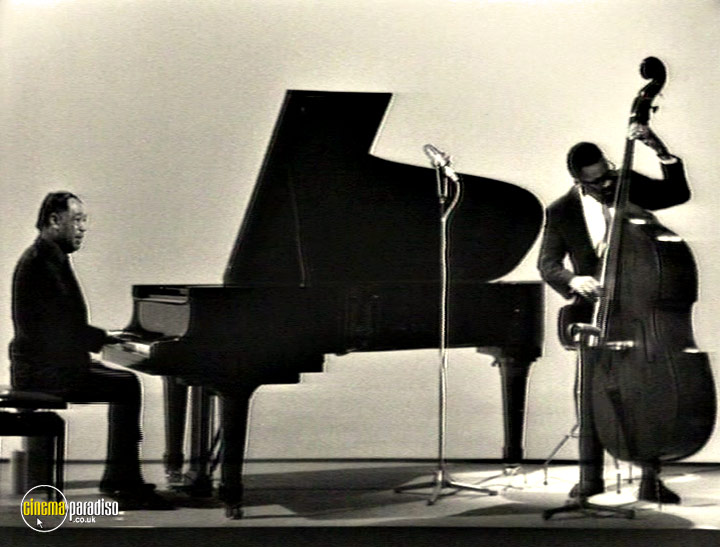 A still #7 from Duke Ellington Quartet in Concert (2005)