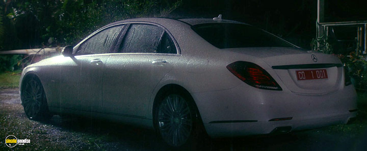 A still #25 from Pacifiction (2022)