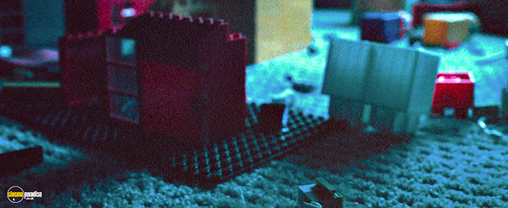 A still #17 from Skinamarink (2022)