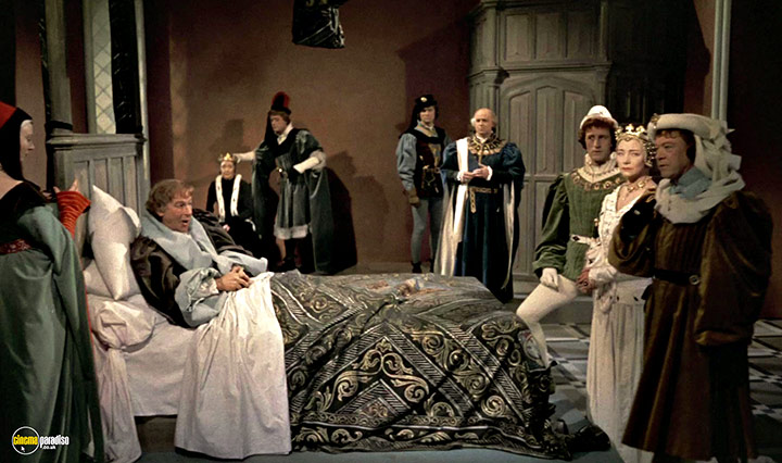 A still #2 from Richard III (1955)