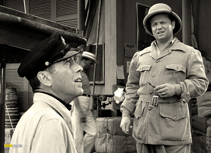 A still #9 from To Have and Have Not (1944)