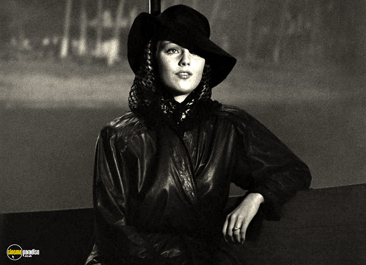 A still #6 from To Have and Have Not (1944)
