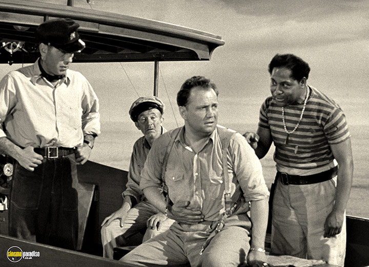 A still #5 from To Have and Have Not (1944)