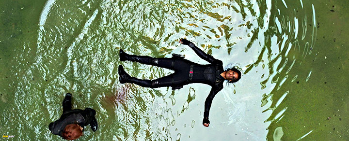 A still #6 from Black Widow (2021)