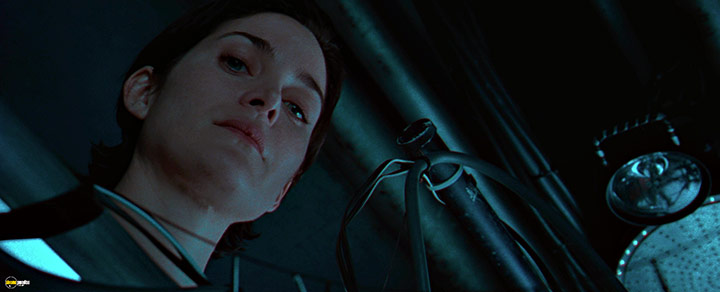 A still #128 from The Matrix Resurrections (2021)