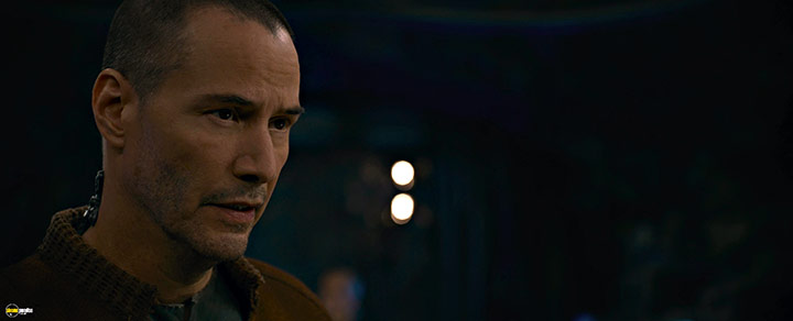 A still #122 from The Matrix Resurrections (2021)