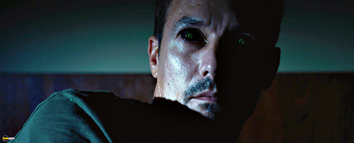 A still #94 from The Matrix Resurrections (2021)