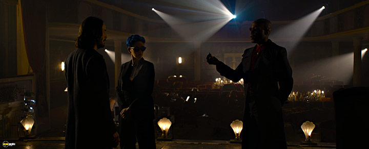 A still #69 from The Matrix Resurrections (2021)