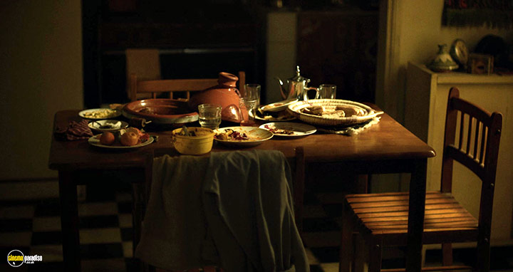 A still #29 from The Blue Caftan (2022)