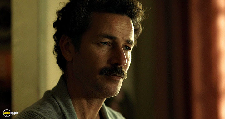 A still #23 from The Blue Caftan (2022)