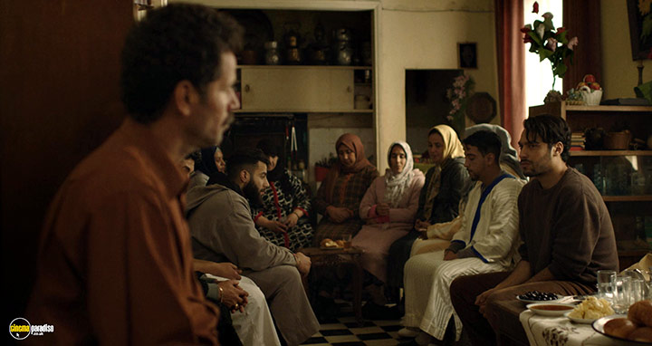 A still #13 from The Blue Caftan (2022)