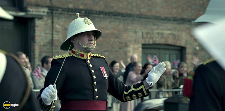 A still #26 from The Crown: Series 5 (2022)