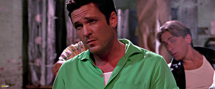 A still #39 from Reservoir Dogs (1992)