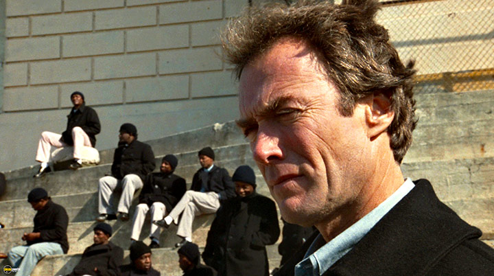 A still #32 from Escape from Alcatraz (1979)