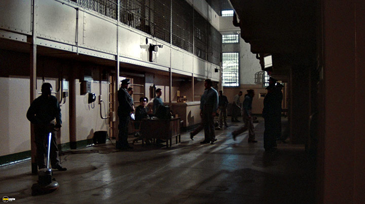 A still #30 from Escape from Alcatraz (1979)