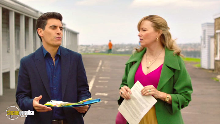 A still #30 from My Life Is Murder: Series 3 (2022)