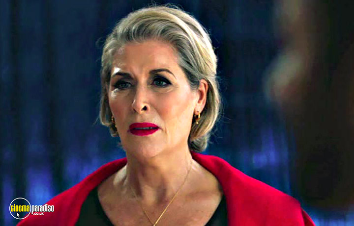 A still #38 from My Life Is Murder: Series 3 (2022)