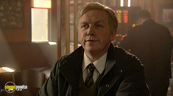 A still #25 from Two Can Play That Game (2001)