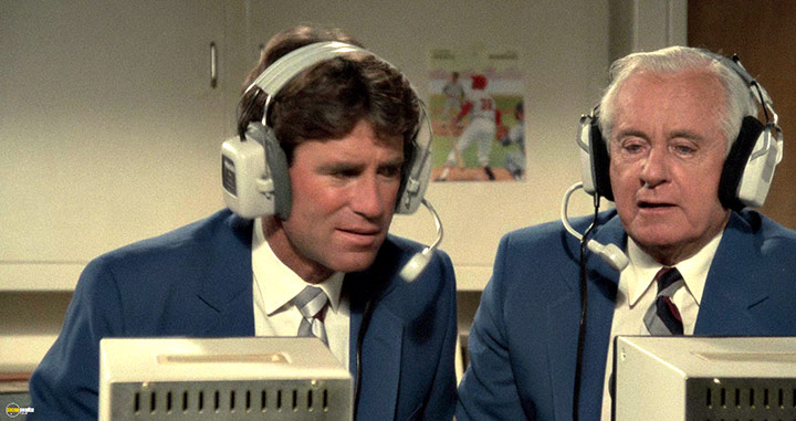 A still #41 from The Naked Gun: From the Files of Police Squad! (1988)