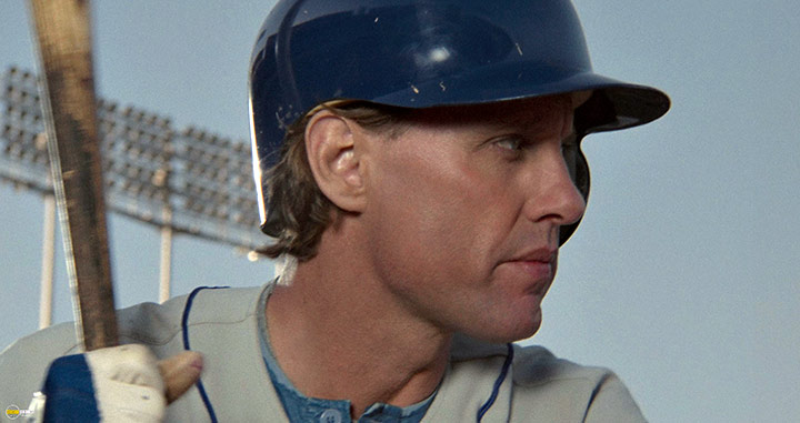 A still #6 from The Naked Gun: From the Files of Police Squad! (1988)