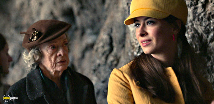 A still #40 from The Miracle Club (2023)