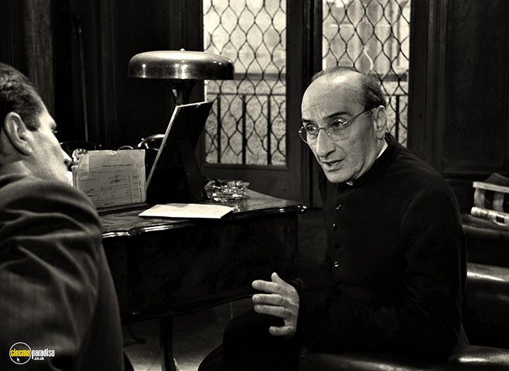 A still #55 from The Facts of Murder (1959)