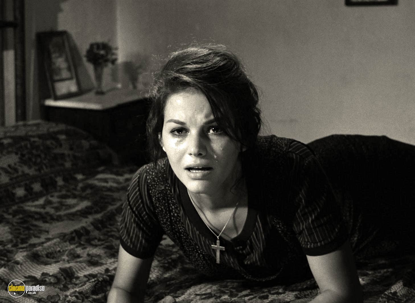 A still from The Facts of Murder (1959) 