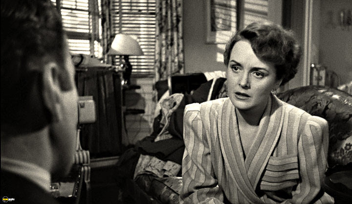 A still #17 from The Maltese Falcon (1941)