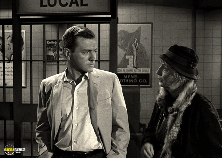 A still #65 from The Twilight Zone: Series 4 (1963)